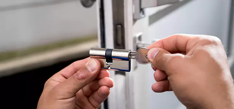 Emergency Locksmith for House Ennis