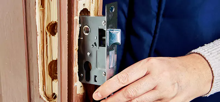 Garage Door Lock Replacement Ennis